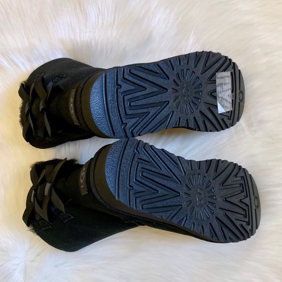 UGG Black Bailey Bow II Boots - Picture 7 of 8